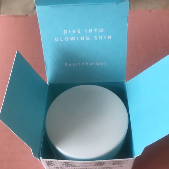 BRAND NEW IN BOX! EARTH HARBOR MERMAID MILK - Picture 11 of 13